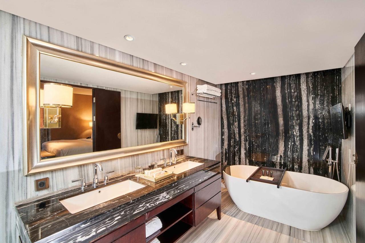 Vasa Hotel Surabaja Zewnętrze zdjęcie